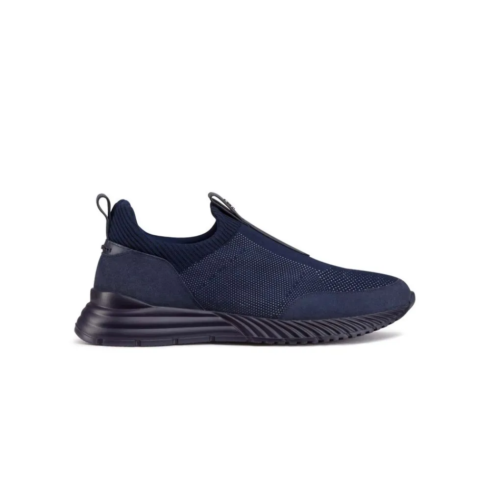 Clearance Slip-On Sneakers Sneakers