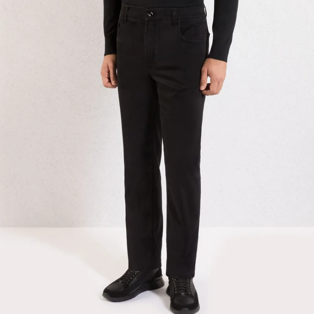 Outlet Tapered Jeans Mens Jeans